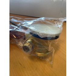 Aflbsst med drn til spa/badekar.