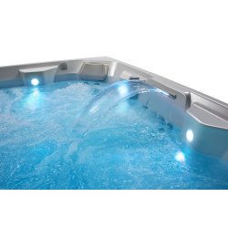 Flash - 6 Personers spa 