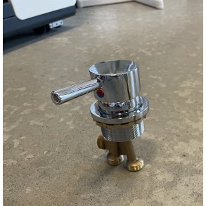 Mixer til spaarmatur